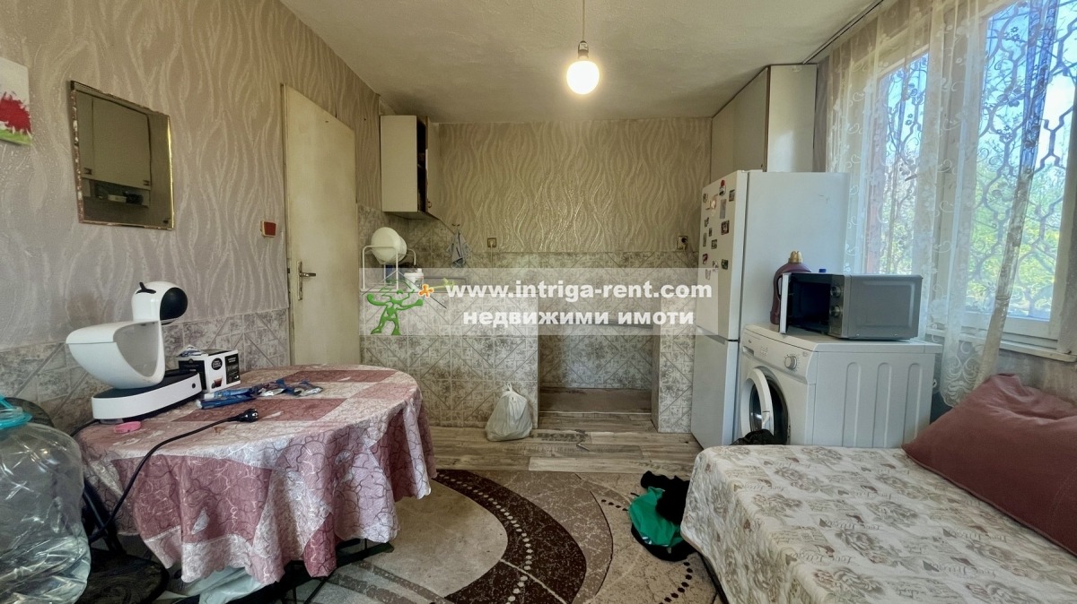 Продава КЪЩА, с. Златополе, област Хасково, снимка 7 - Къщи - 54254754