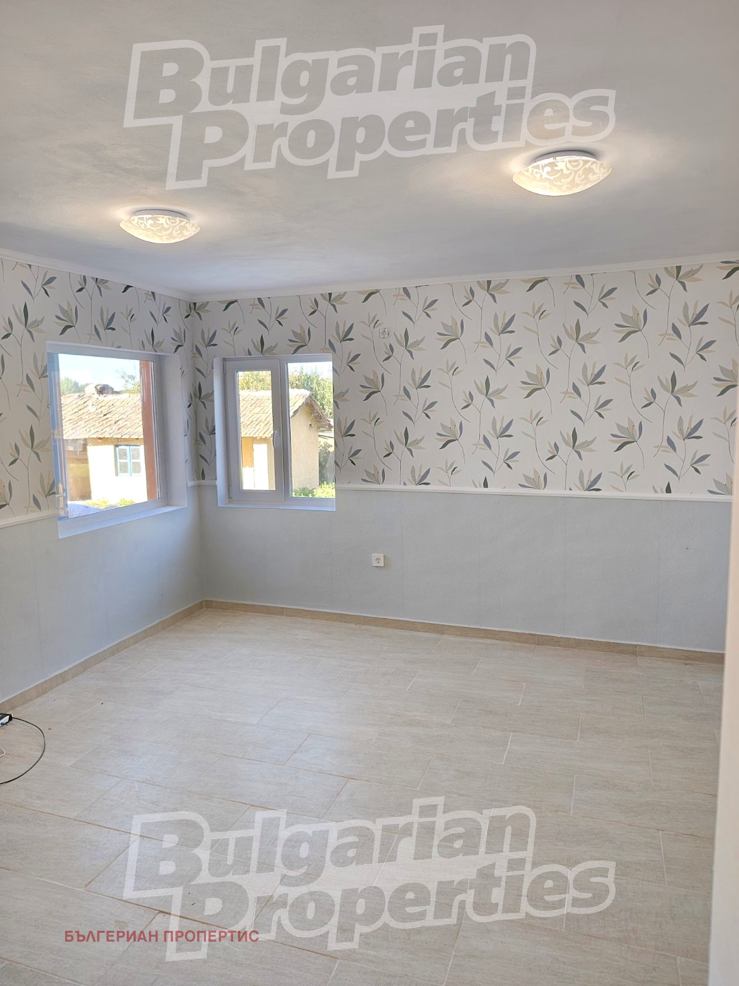 Продава КЪЩА, с. Дропла, област Добрич, снимка 2 - Къщи - 55693759