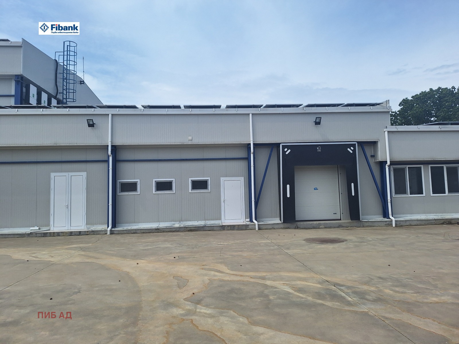 Продава СКЛАД, с. Крепча, област Търговище, снимка 2 - Складове - 54952126