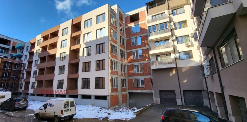 Продава 3-СТАЕН в град Велико Търново, Бузлуджа - 150 кв.м / 165 200 € » 323 103.12 лв., ПРОФИТ КОНСУЛТ