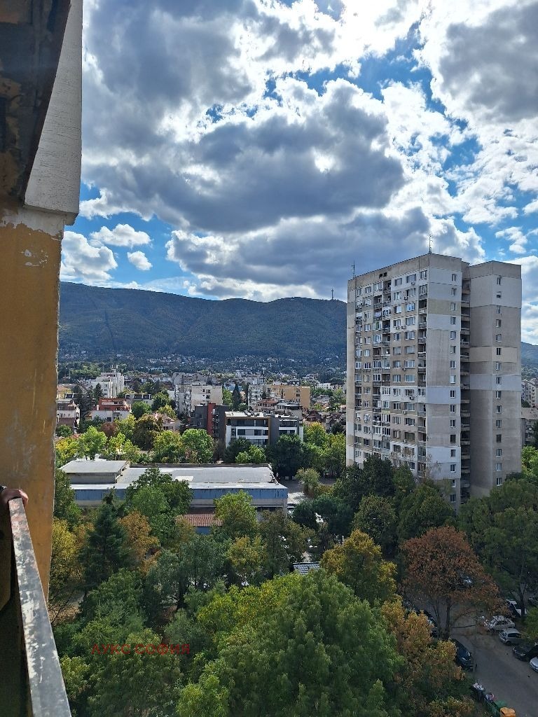 Продава 3-СТАЕН, гр. София, Бъкстон