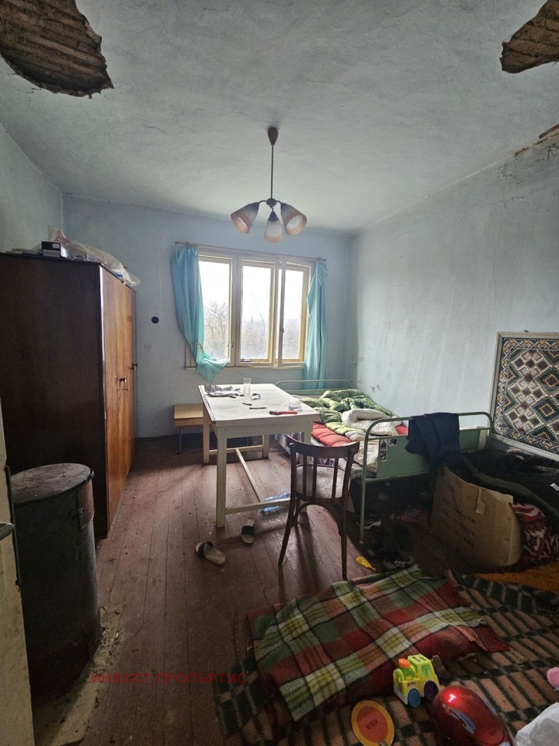 Продава КЪЩА, с. Цацаровци, област София област, снимка 6 - Къщи - 52535224