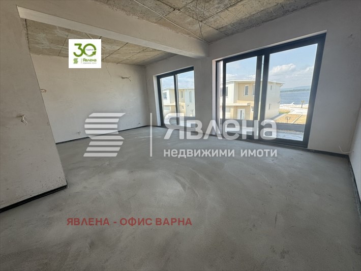 Продава КЪЩА, гр. Варна, Островна промишлена зона, снимка 5 - Къщи - 55040485