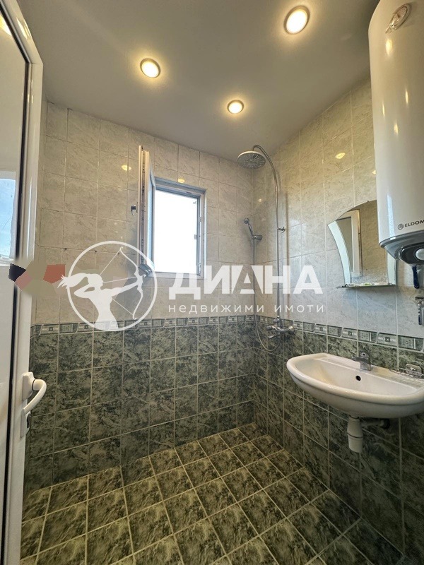 Продава 2-СТАЕН, гр. Пловдив, Кючук Париж, снимка 4 - Aпартаменти - 49083656