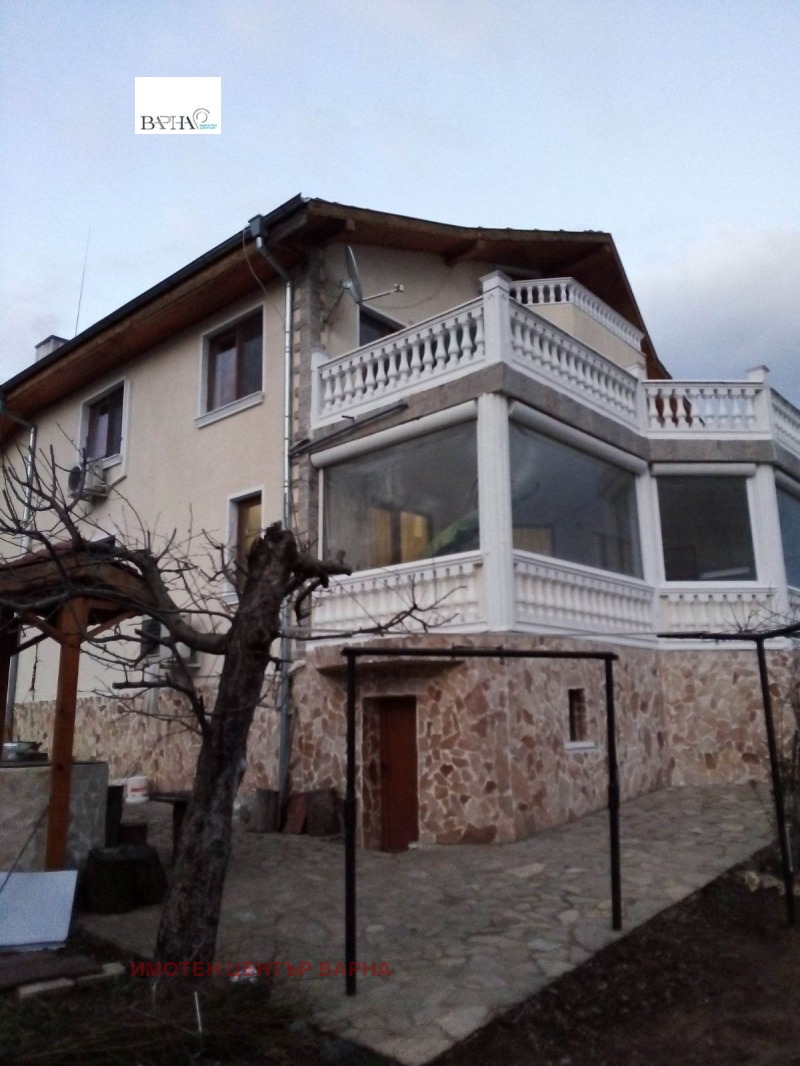 Продава  Къща град Варна , Изгрев , 396 кв.м | 79210945 - изображение [2]