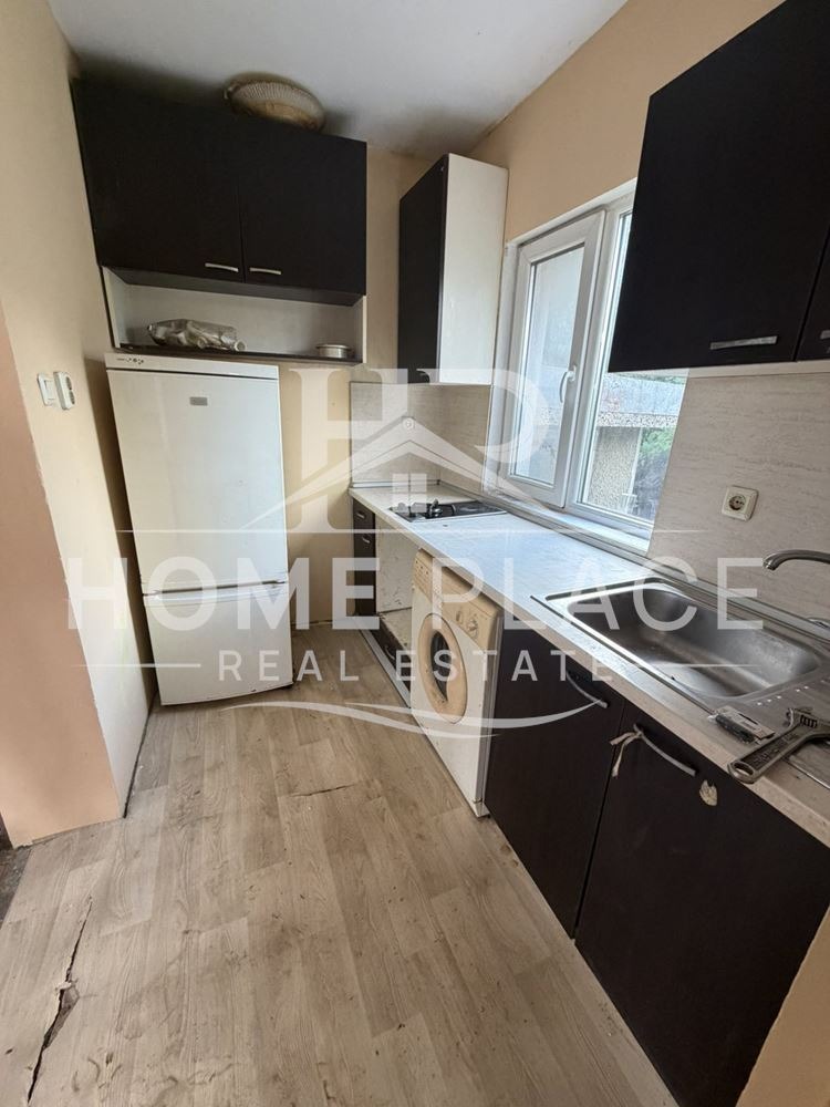 Продава КЪЩА, гр. Генерал Тошево, област Добрич, снимка 4 - Къщи - 55403649