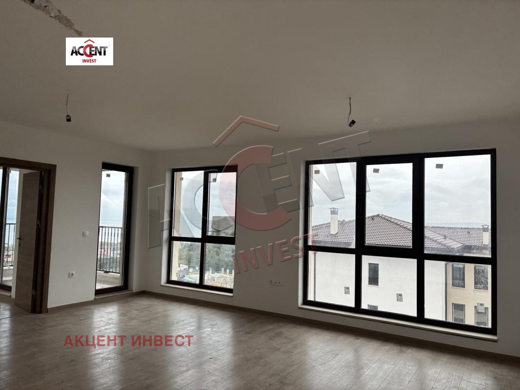 Продава 3-СТАЕН, гр. Варна, Бриз, снимка 2 - Апартаменти - 52333068