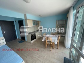 Studio k.k. Slantschew brjag, region Burgas