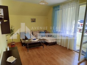 1 dormitorio Vazrazhdane, Burgas 1