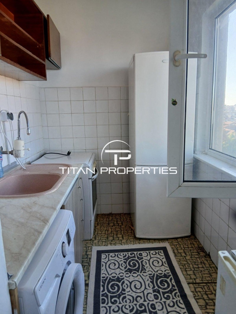 Til salg  2 soveværelser Plovdiv , Izgrev , 82 kvm | 80643987
