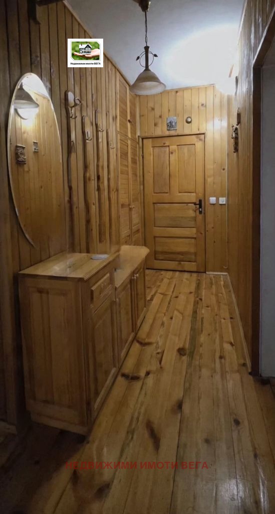 Продава 3-СТАЕН, гр. Горна Оряховица, област Велико Търново, снимка 3 - Апартаменти - 52605349