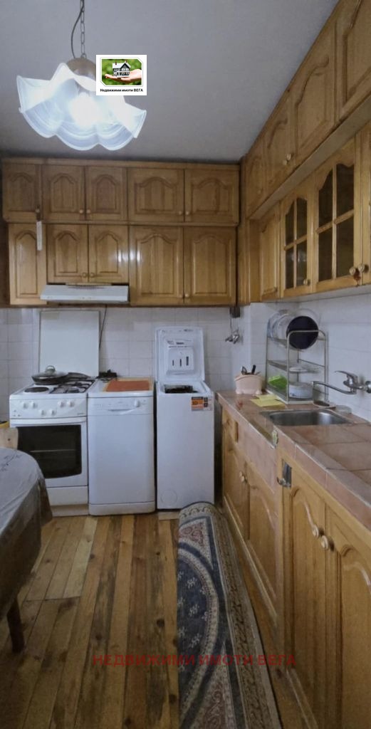 Продава 3-СТАЕН, гр. Горна Оряховица, област Велико Търново, снимка 5 - Апартаменти - 52605349