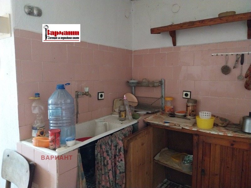 Продава  Къща област Пазарджик , с. Левски , 40 кв.м | 89936874 - изображение [3]