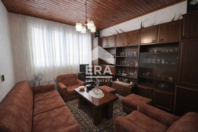 Продава КЪЩА, гр. Долна Оряховица, област Велико Търново