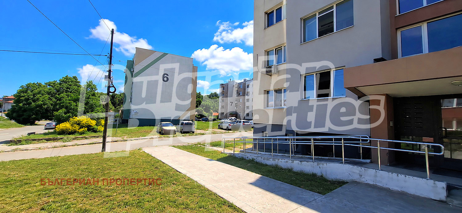 Продава 4-СТАЕН, гр. Малко Търново, област Бургас, снимка 2 - Апартаменти - 55577905
