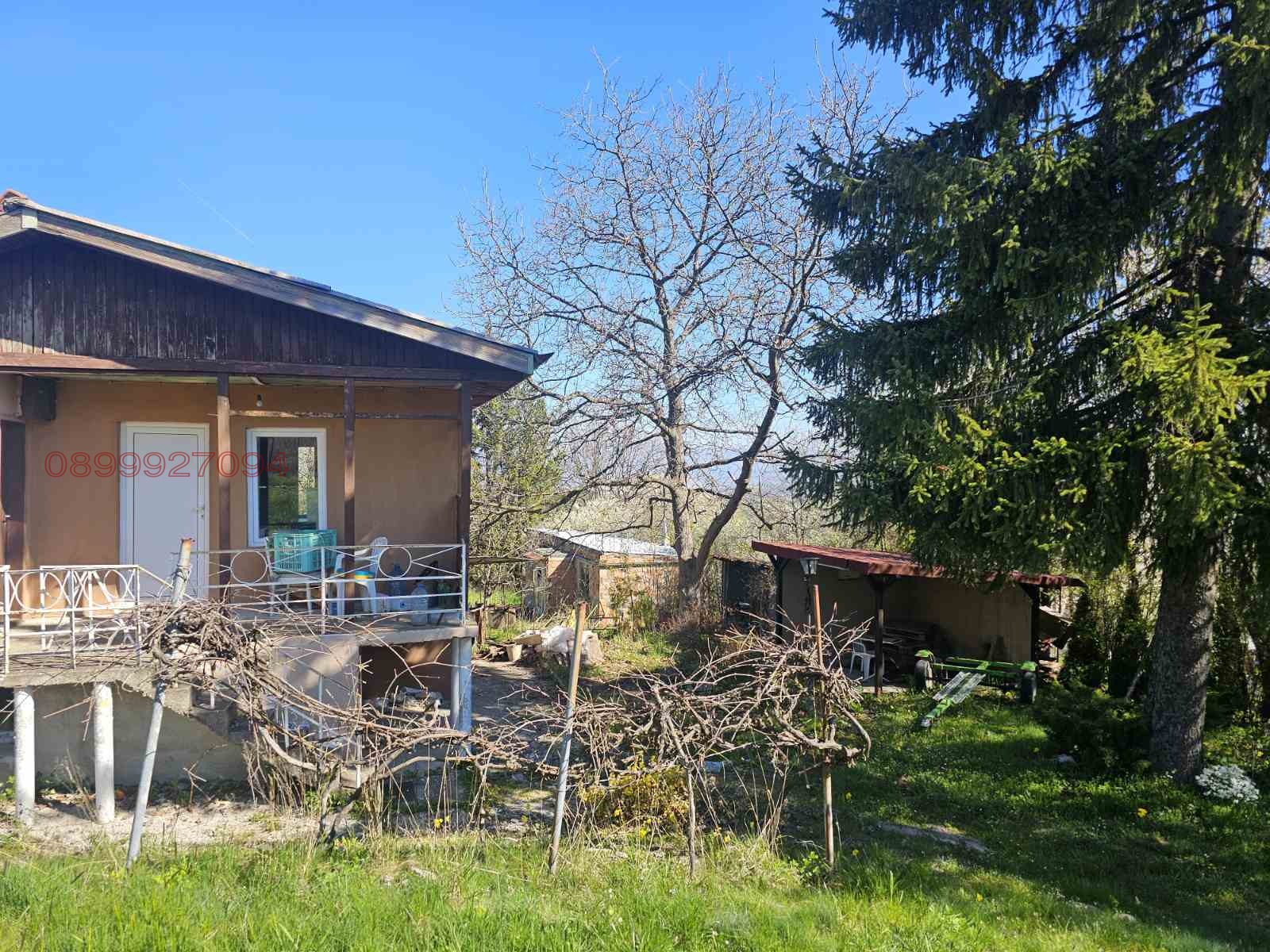 Продава КЪЩА, с. Вакарел, област София област