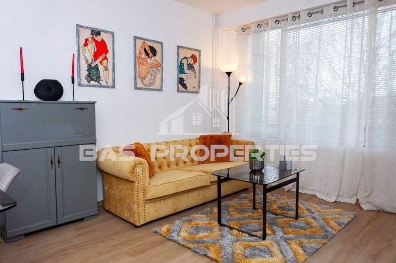 Продава  2-стаен, град София, Дружба 1 •  190 000 EUR • ID 86578564 — holmes.bg - [1] 
