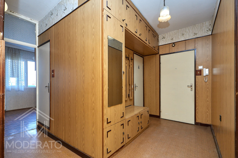 Продава МНОГОСТАЕН, гр. Бургас, Братя Миладинови, снимка 3 - Aпартаменти - 49579385