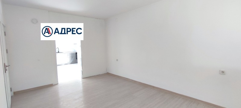 Na prodej  3+ ložnice oblast Shumen , Veliki Preslav , 93 m2 | 92494662 - obraz [9]