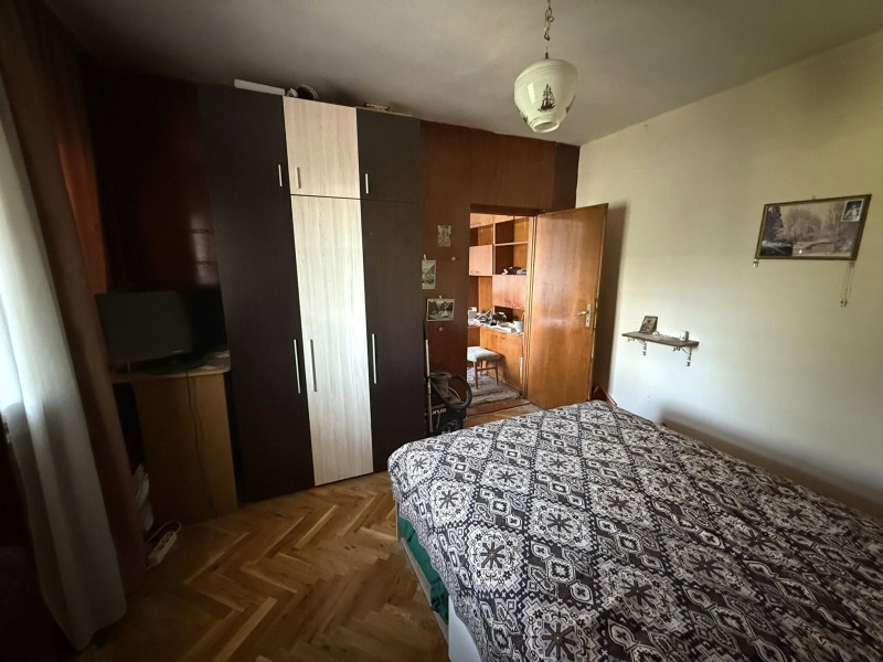 Продава  3-стаен град Благоевград , Запад , 89 кв.м | 18838996 - изображение [2]