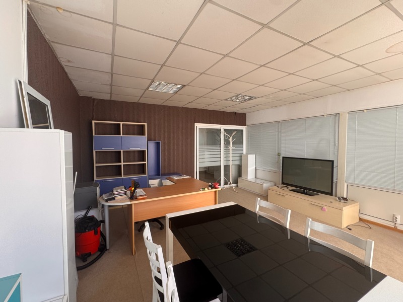 Продава  Склад град Стара Загора , Индустриална зона - запад , 303 кв.м | 87781195 - изображение [7]