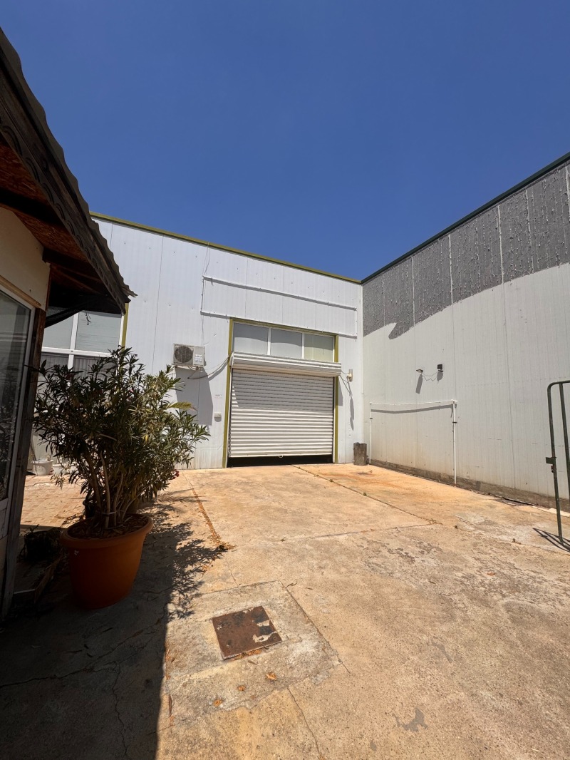 Продава  Склад град Стара Загора , Индустриална зона - запад , 303 кв.м | 87781195