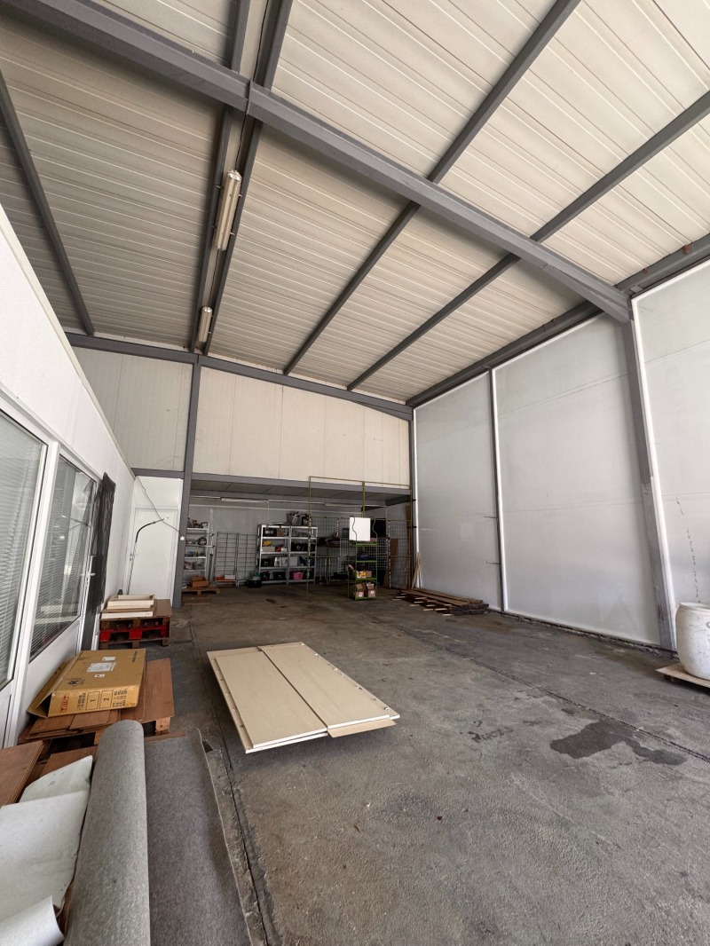 Продава  Склад град Стара Загора , Индустриална зона - запад , 303 кв.м | 87781195 - изображение [3]