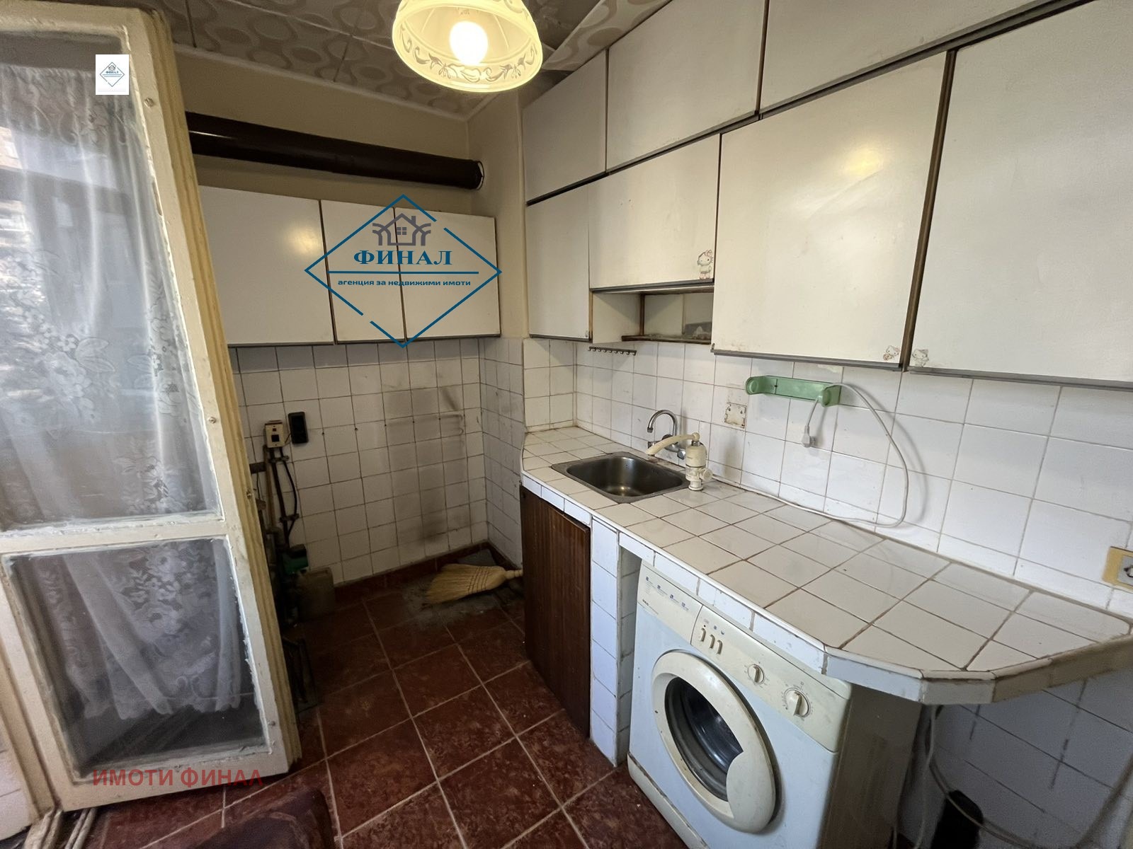 Продава 2-СТАЕН, гр. Шумен, Боян Българанов 1, снимка 6 - Апартаменти - 56158406