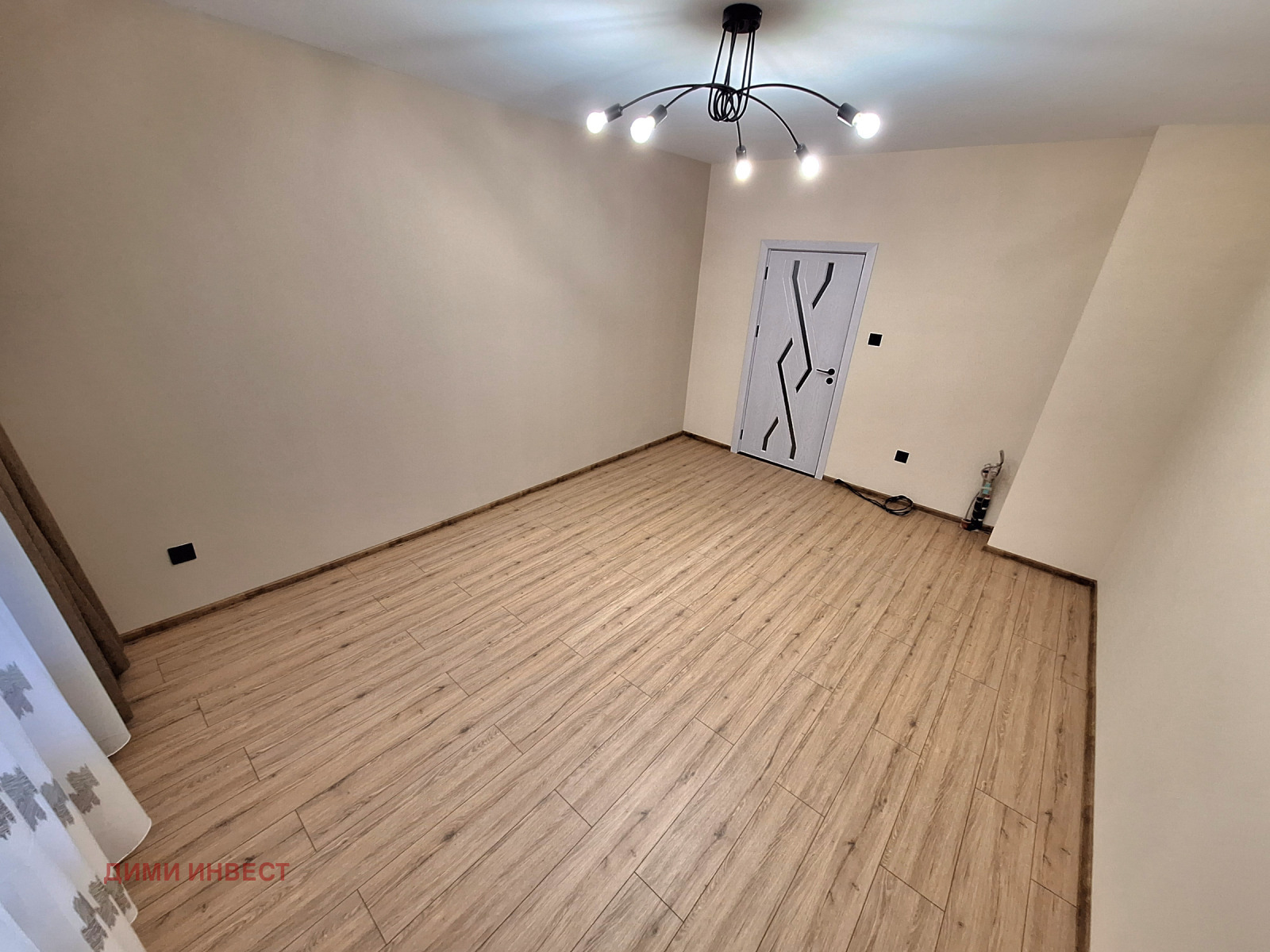 Продава 3-СТАЕН, гр. Добрич, Център, снимка 5 - Апартаменти - 55709984