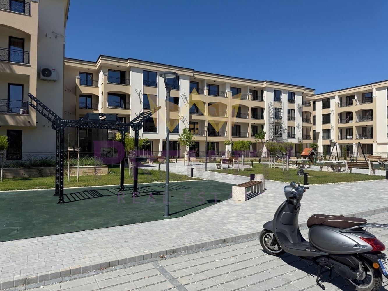 Продава 3-СТАЕН, гр. Пловдив, Кършияка, снимка 14 - Апартаменти - 56103145