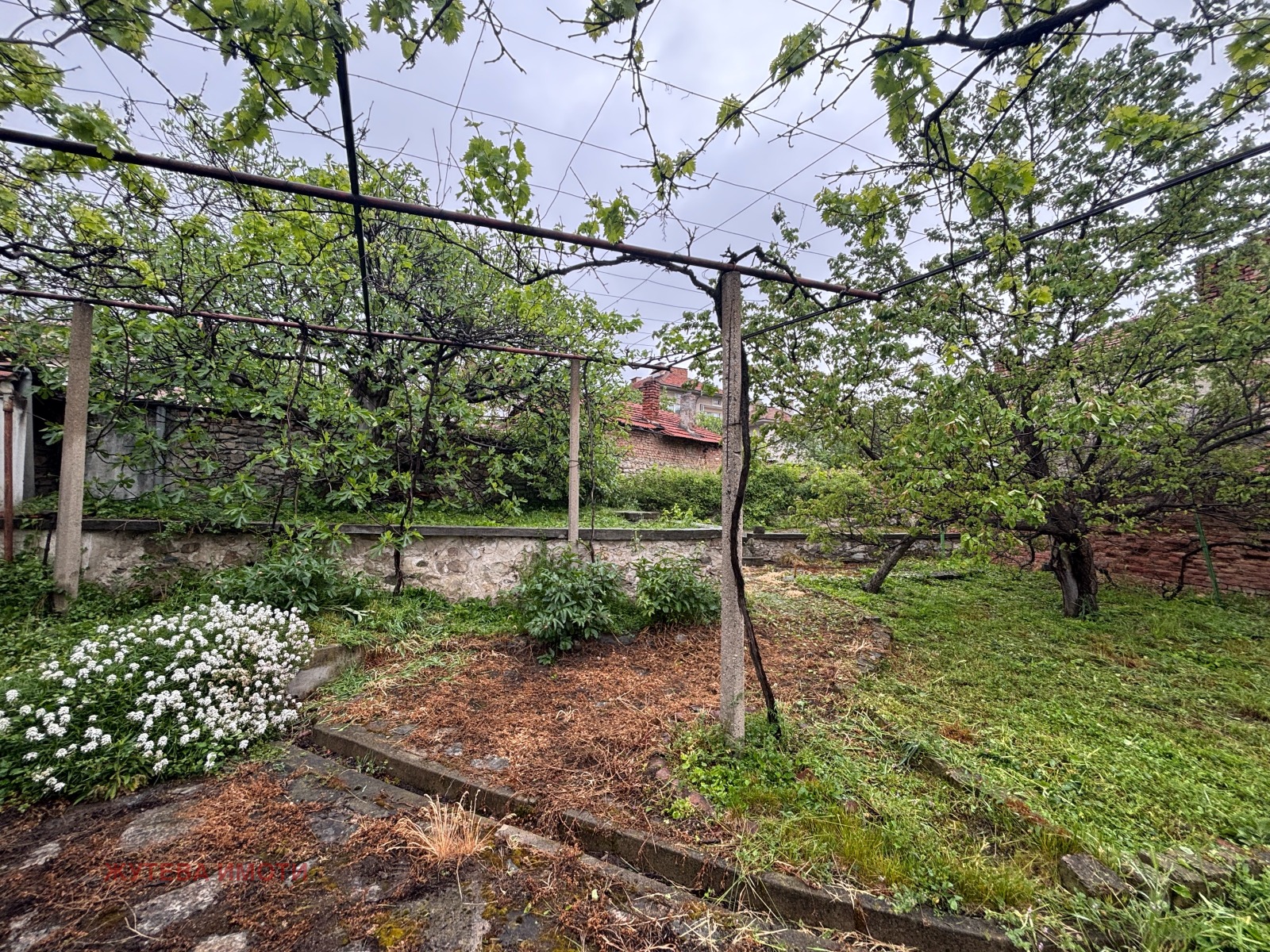 Продава КЪЩА, гр. Карлово, област Пловдив, снимка 4 - Къщи - 54532066
