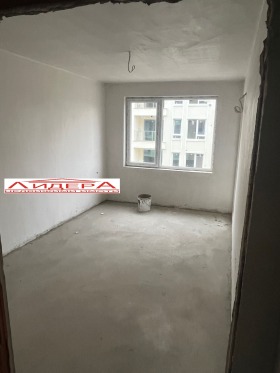 2-стаен град Пловдив, Кючук Париж