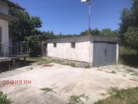 House Potsarnentsi, region Pernik 14