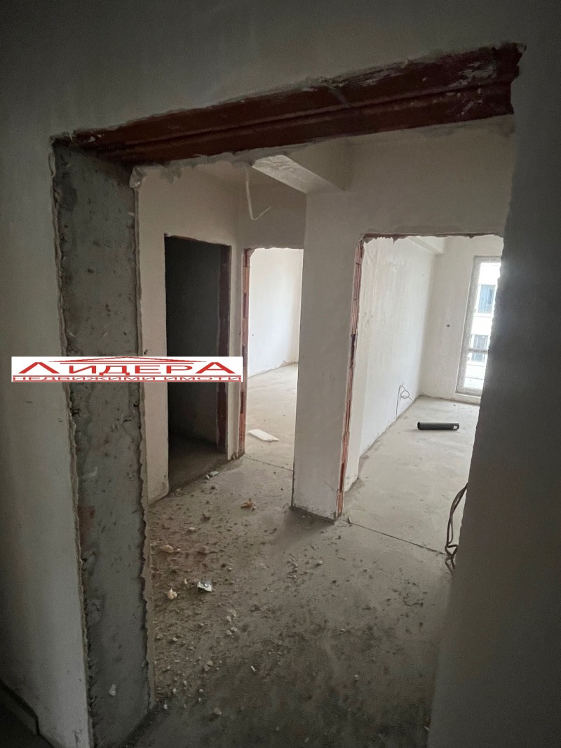 Til salgs  1 soverom Plovdiv , Kjusjuk Parisj , 57 kvm | 78970094 - bilde [3]
