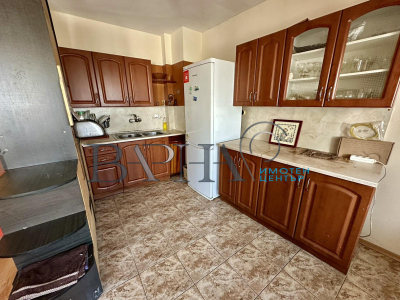 Продава 2-СТАЕН, гр. Варна, Лятно кино Тракия, снимка 3 - Апартаменти - 52412708