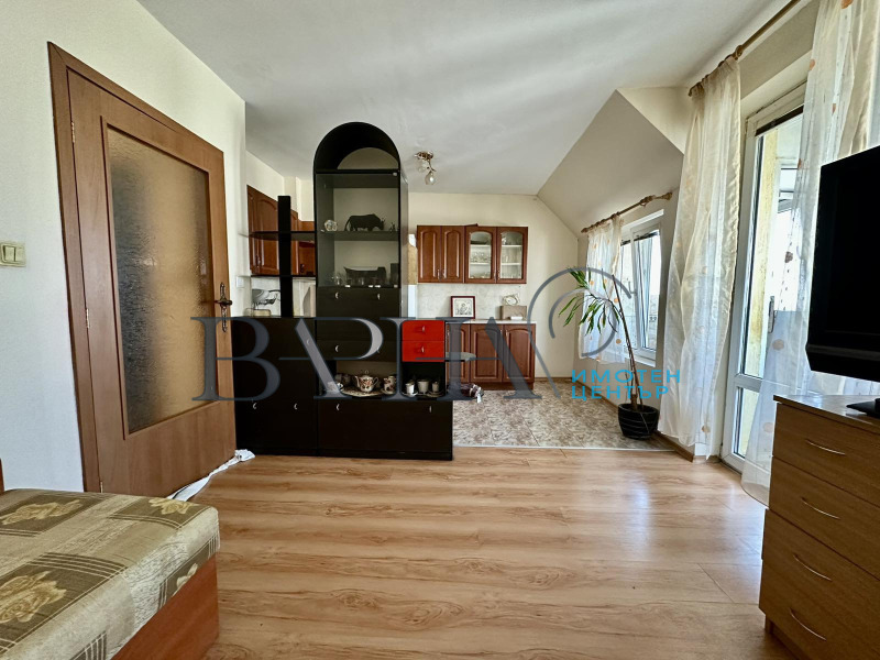 Продава 2-СТАЕН, гр. Варна, Лятно кино Тракия, снимка 2 - Апартаменти - 52412708