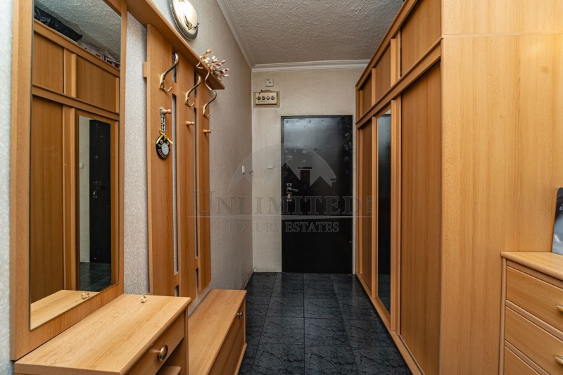 Продава 2-СТАЕН, гр. София, Люлин 4, снимка 13 - Апартаменти - 52790660