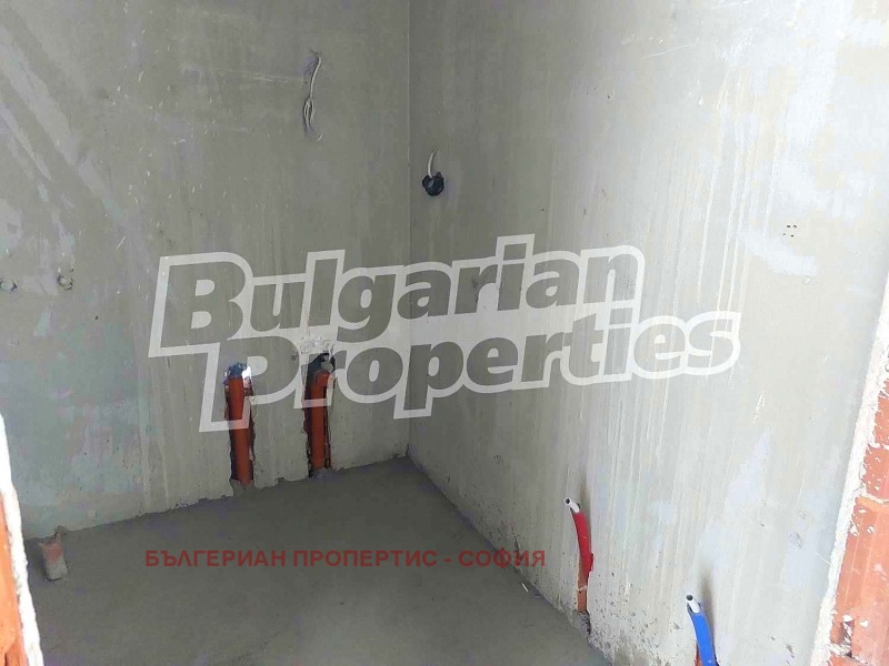 Продаја  2 спаваће собе Софија , Младост 1А , 80 м2 | 55584658 - слика [9]