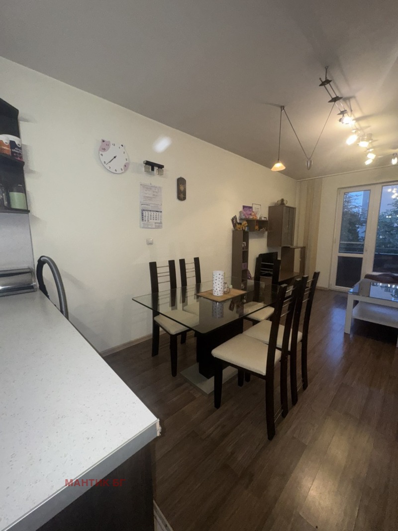 Zu verkaufen  2 Schlafzimmer Stara Zagora , ORB , 97 qm | 48684636 - Bild [3]