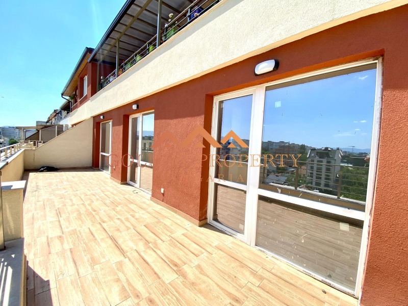 À vendre  3 chambres Sofia , Nadejda 3 , 173 m² | 94654691