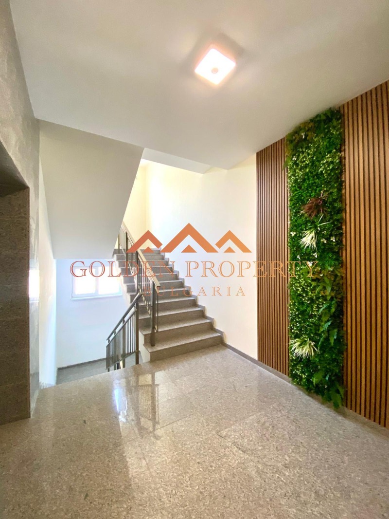 À vendre  3 chambres Sofia , Nadejda 3 , 173 m² | 94654691 - image [13]