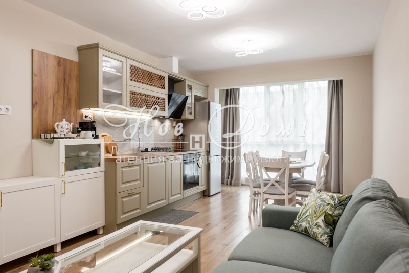 En venta  3 dormitorios Varna , Chayka , 96 metros cuadrados | 47167828