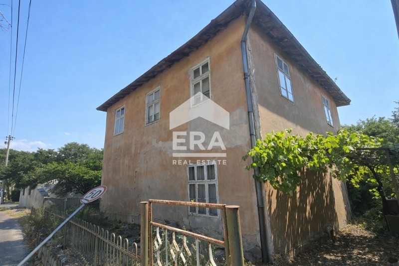 Продава КЪЩА, гр. Радомир, област Перник, снимка 3 - Къщи - 56564510