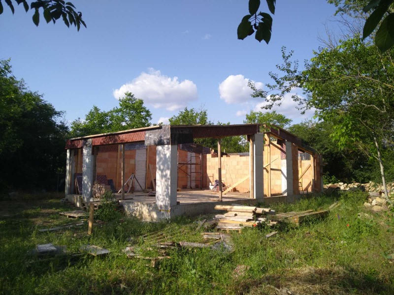 Продава ПАРЦЕЛ, област Добрич, с. Царичино • 110000 € / 215141.30 лв. • 14907530 1