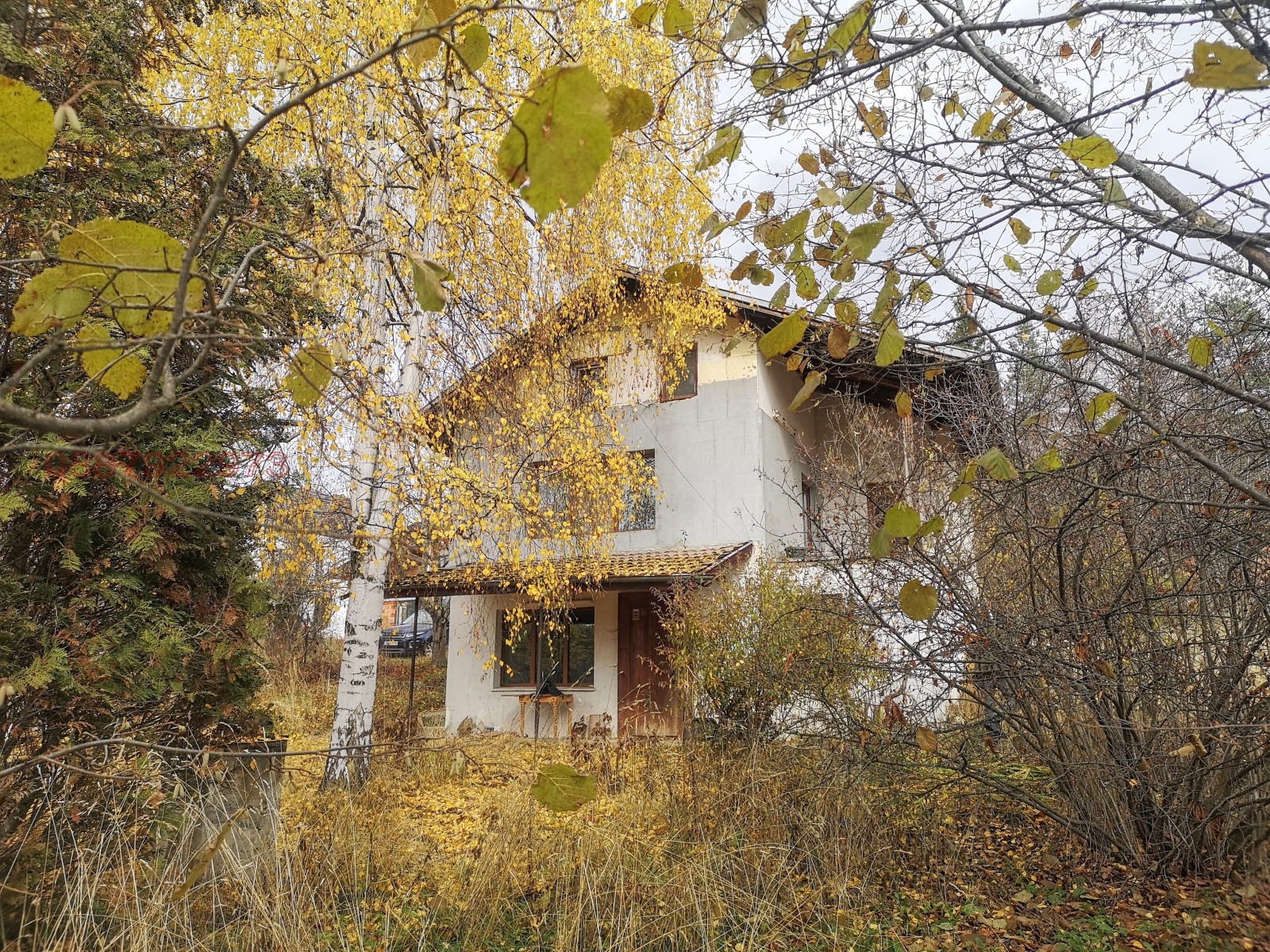 Продава ВИЛА, в.з.Ярема, област София област
