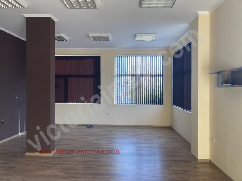 Продава МАГАЗИН в град Велико Търново, Център - 143 кв.м / 145 000 € » 283 595.35 лв., ВИКТОРИЯ ИМОТИ ЕООД