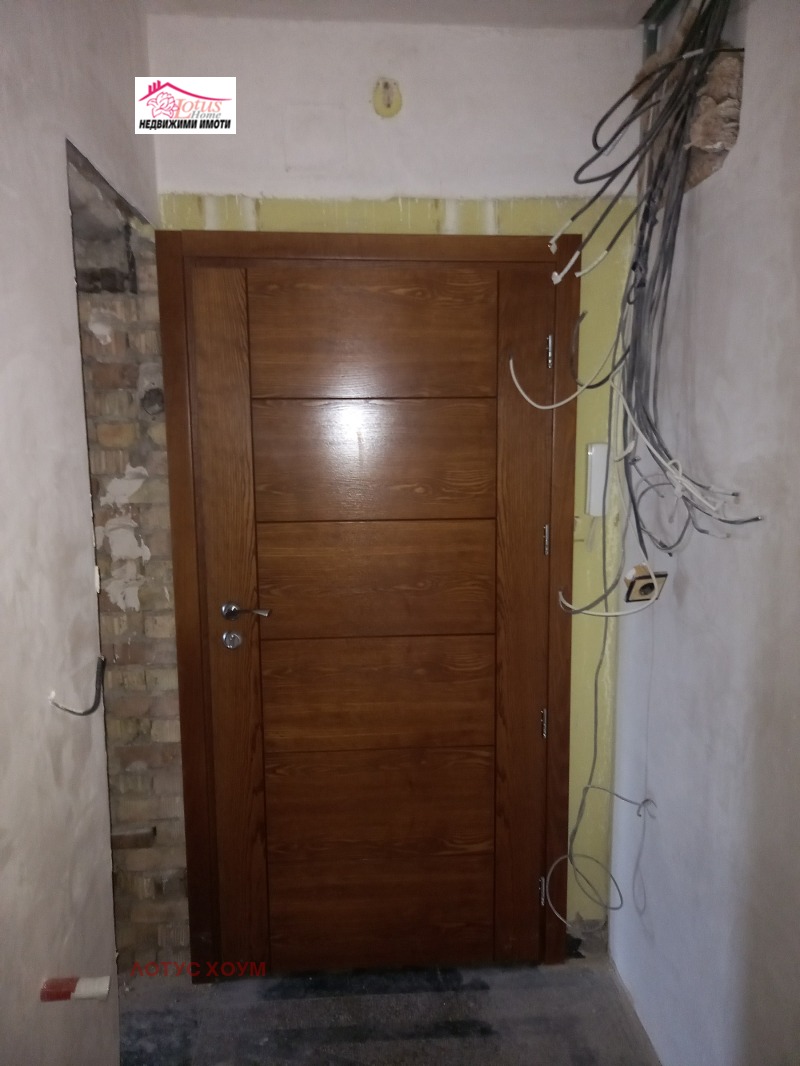 For Sale  2 bedroom Shumen , Tsentar , 90 sq.m | 68308660 - image [2]