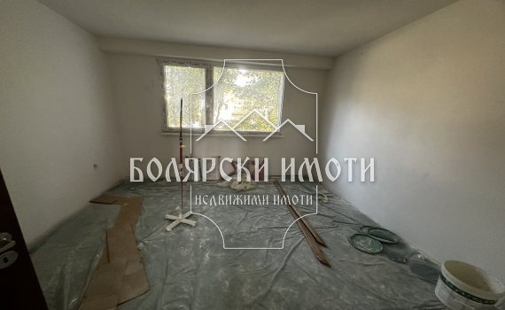 Продава 3-СТАЕН, гр. Велико Търново, Колю Фичето, снимка 7 - Aпартаменти - 46987724