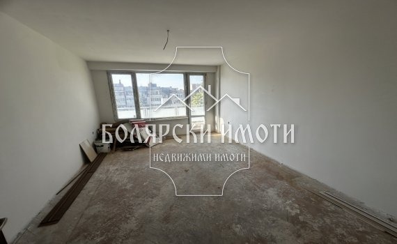 Продава 3-СТАЕН, гр. Велико Търново, Колю Фичето, снимка 4 - Aпартаменти - 46987724