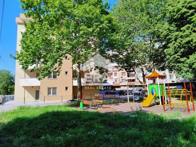 Продава  3-стаен град Кърджали , Център , 100 кв.м | 94881810 - изображение [2]